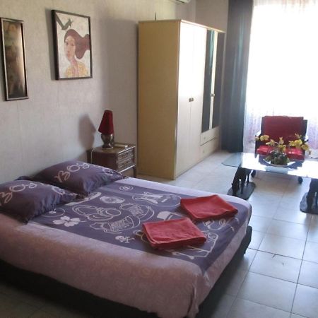 Chez Brigitte Guesthouse Νίκαια Εξωτερικό φωτογραφία